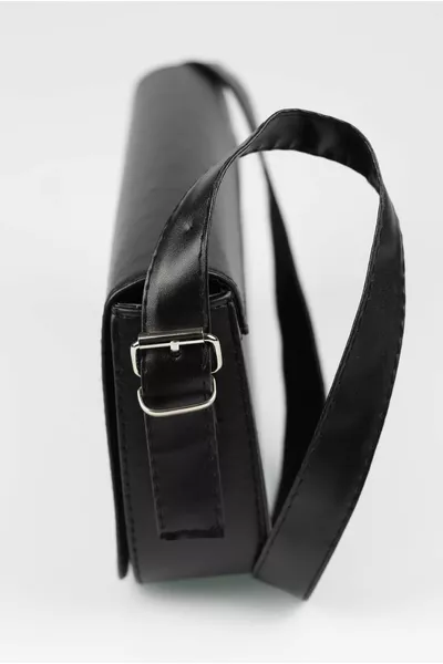 حقيبة كتف صدفي سوداء نسائية