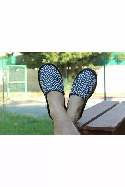 Pantofole da casa con suola morbida con motivo geometrico nero da uomo