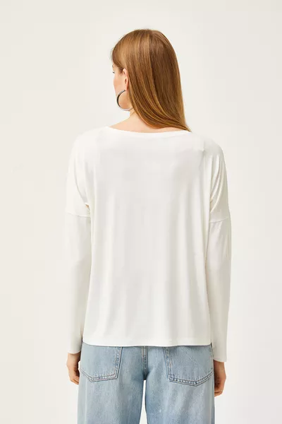 Women's White Batwing Draped Viscose Blouse with Round Neck 