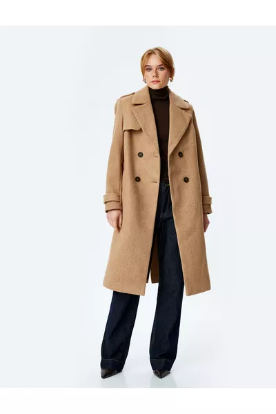 Zakloze, knoopsluiting, cross-over riemdetail lange wollen jas