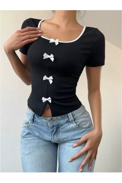 بلوزة سوداء محبوكة نسائية بأكمام قصيرة وأربطة أمامية