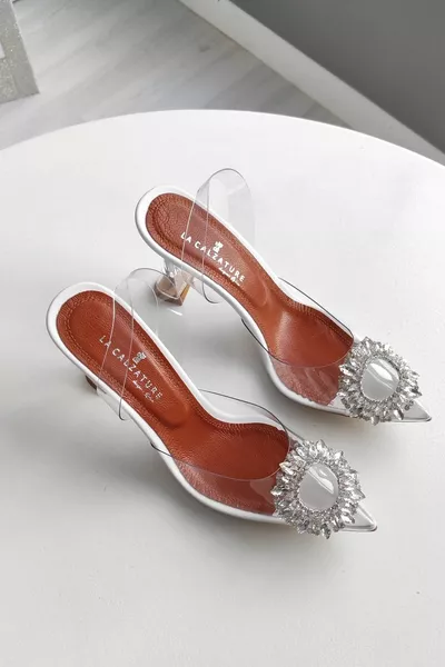 جلد أبيض الشمبانيا كعب كامل شفاف جلد طبيعي داخلي اصطف أحذية خنجر نسائية مع مشبك حجري