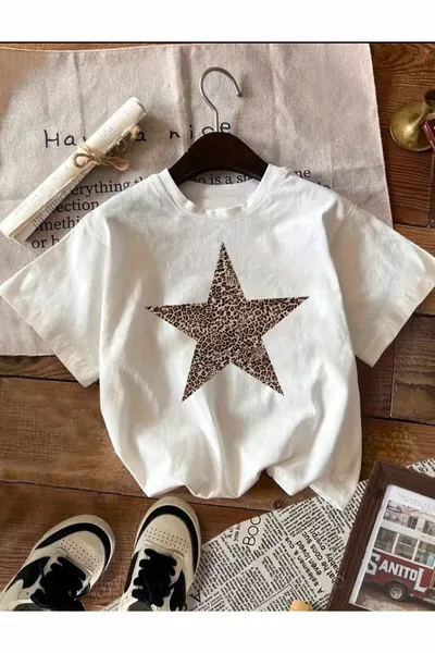 Basic-T-Shirt mit Leopardenmuster und Stern-Detail