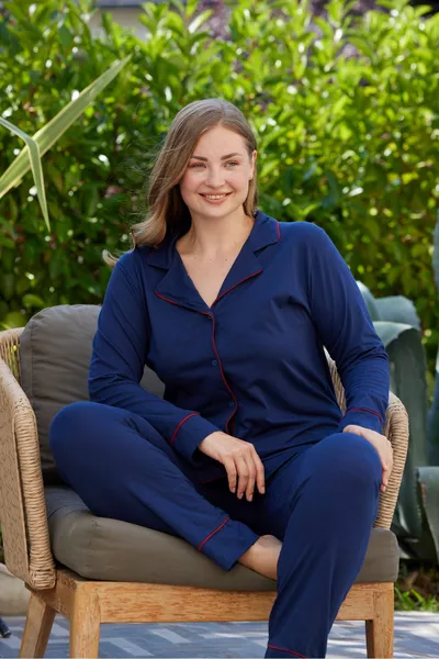 Büyük Beden Kadın Lacivert Uzun Kollu Pamuklu Önden Düğmeli Biyeli Pijama Takımı