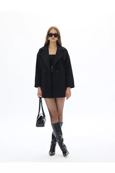 معطف قصير مبطن أسود نسائي واسع / سيفدة أوغور