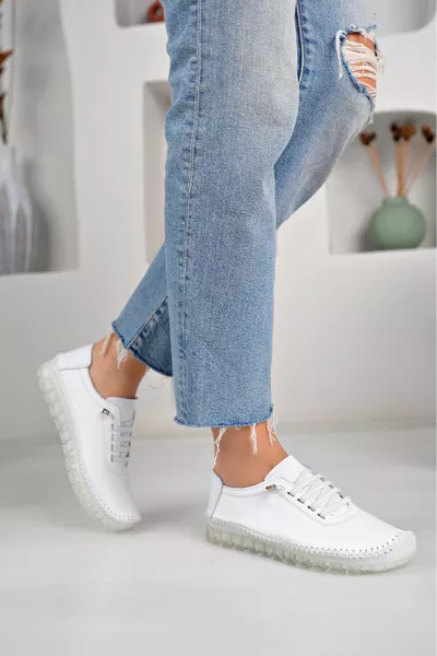 حذاء يومي نسائي جلد طبيعي من موسم جديد من Tsm