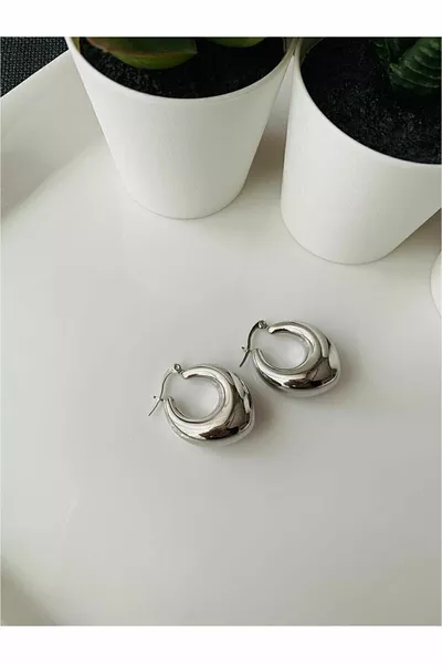 Orecchini a cerchio ovali vintage bombati