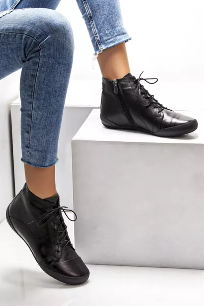 حذاء جلد نسائي أسود جلد طبيعي 