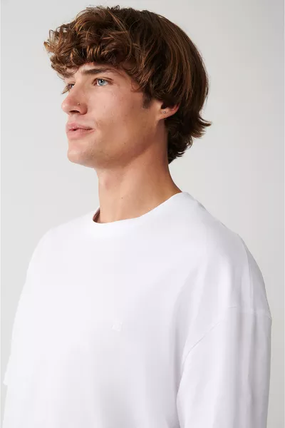 Men's White Bicycle Neck % Cotton Oversize Fit T-Shirt 