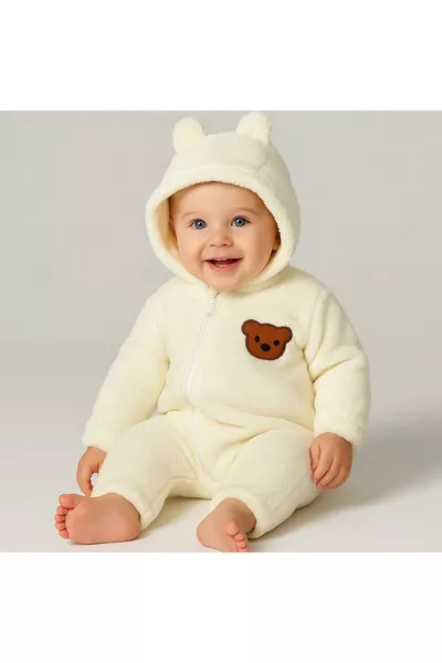 Baby-Plüschstrampler mit Kreuzreißverschluss, Bärenmotiv und Kapuze - Ecru