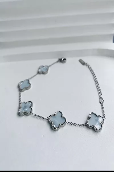 Women's High-Quality Steel Tarnish-Free Brand Five-Piece Mother-of-Pearl Clover Bracelet Women's Steel Bracelet