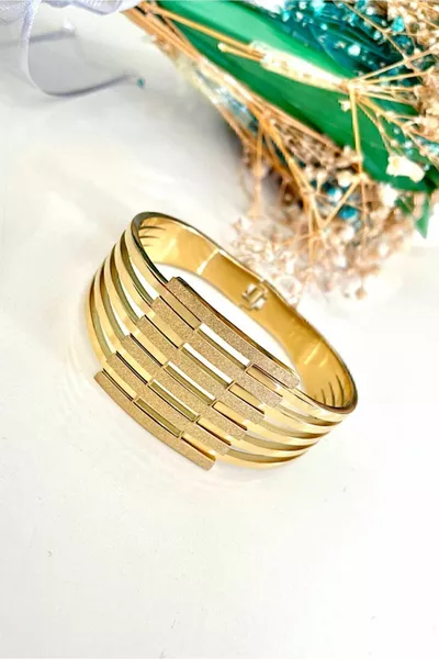 Rib Cuff Gold Steel Bracelet