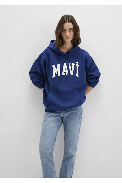 سويتشيرت بقصة واسعة/فضفاض مع شعار 