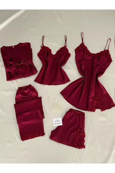 Ensemble de nuit et peignoir de satin bordeaux en boîte, lot de 5