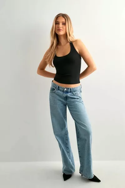 ЧЕРНО Бодикоп топ с дълга яка ЧЕРНО