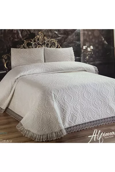 Battal Boy Fransız Güpürlü Yatak Örtüsü