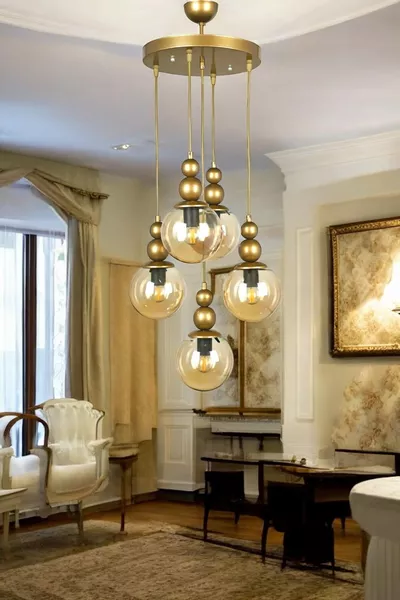 نجفة رياضية عتيقة ٥ مصابيح بزجاج العسل