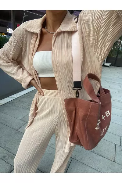 حقيبة بحجم صغير من قماش الكانفاس ترا كوتا