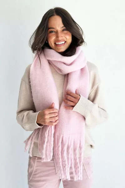 Imported Puffy Soft-Textured Women's Scarf Shawl Shoulder Shawl Powder Pink