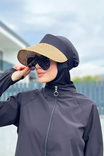 قبعة مصفوفة قابلة للطي مع واقي شمس لون جمل 