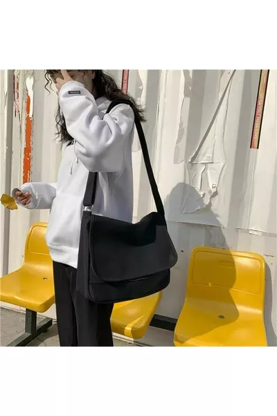 Postacı Çanta - Siyah