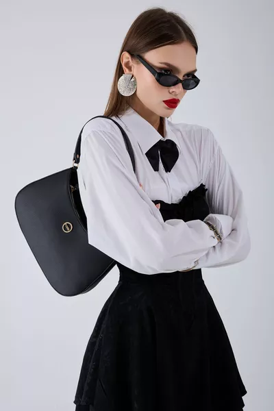 حقيبة يد وكتف نسائية سوداء 