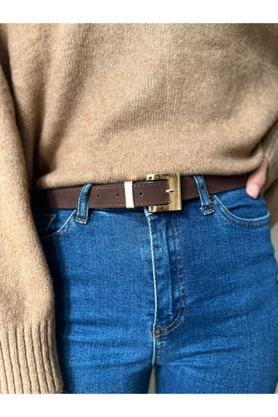 حزام سويدي بني غامق بمشبك ذهبي