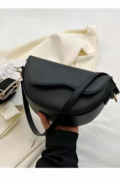 حقيبة كتف نسائية بحزام قابل للتعديل وشنطة بسحاب وجودة تصنيع عالية 