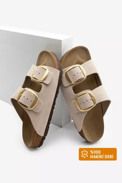 صندل يومي نسائي من الجلد الطبيعي بشريطين على القدم ونعل EVA بلون بيج