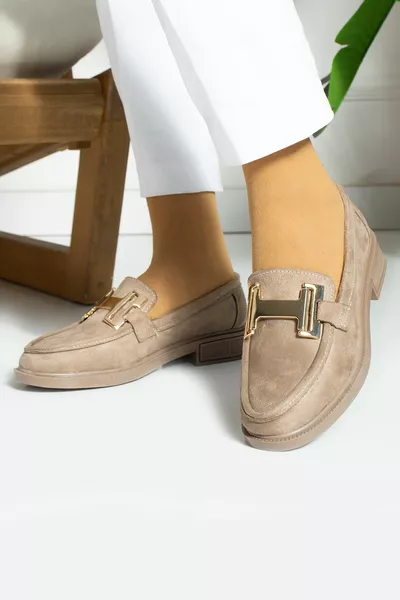 عارية Nubuck براءات الاختراع الجلود المرأة أحذية المتسكع