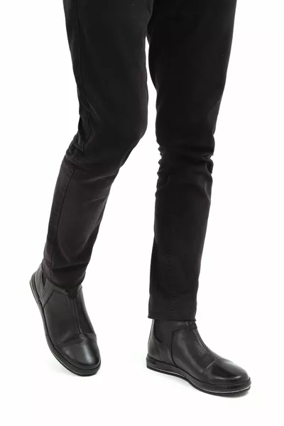 جلد طبيعي   أحذية Erk /