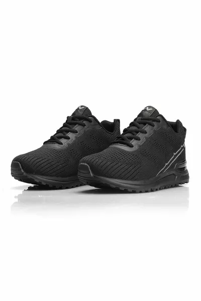 ym Bologna Black Casual Men's Sneakers