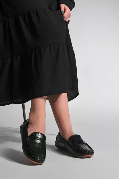 حذاء لوفر كاجوال نسائي فريوس بلاك كروكو