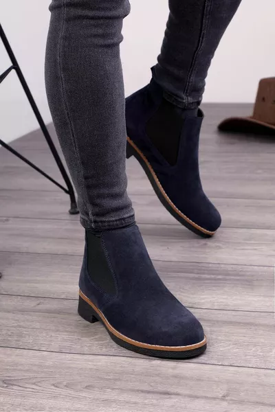 أحذية تشيلسي للجنسين مضمونة المنتج . من جلد الغزال الأزرق الداكن