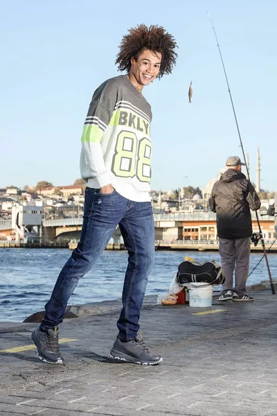 رمادي -  حذاء رياضي رجالي مقاوم للماء