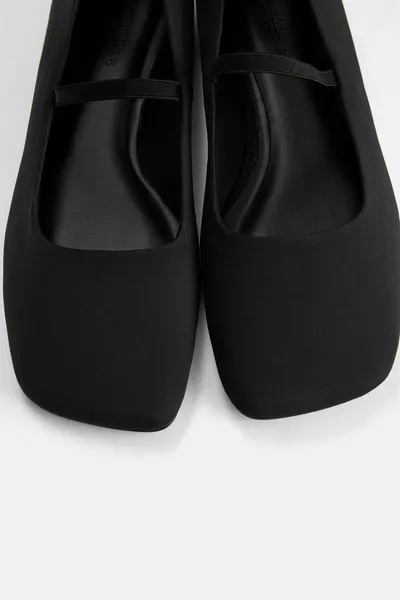 النايلون الباليه الشقق مع الأشرطة