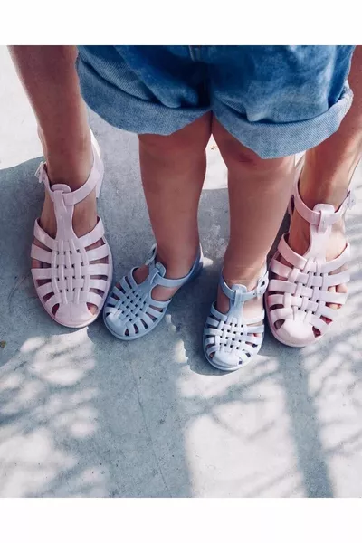 صن ترانسلوسيد - صنادل للأطفال