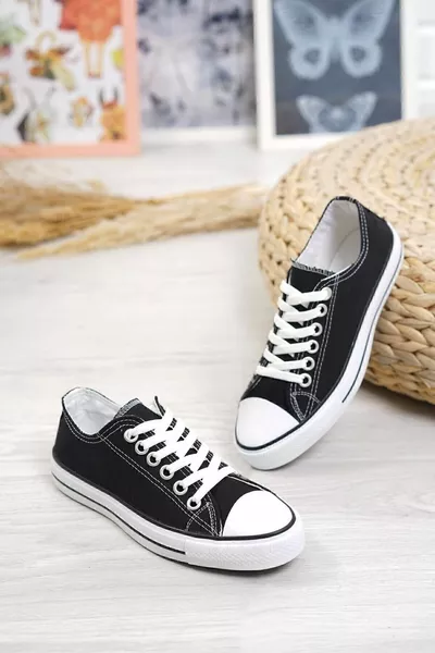 Cnv обувки черни