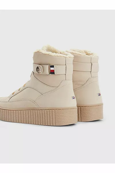 Warmlined Lace Up Boot