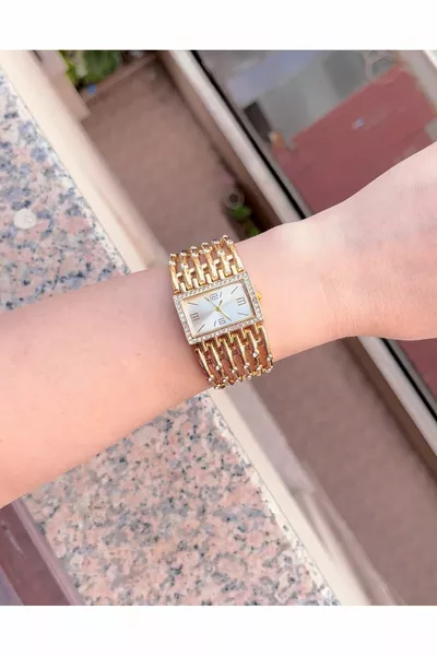 Женские наручные часы Наручники Камень Ребро Модель