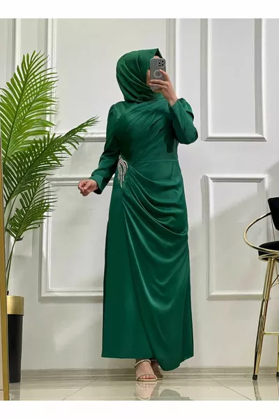  K  Emerald Green Beltaş Satin Pleated Dress