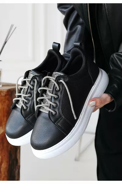 Jiana Sneakers stringate in pelle nera