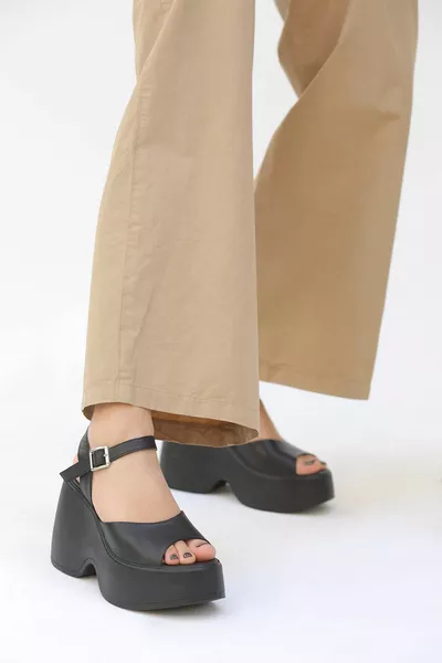 Epador جلد طبيعي هيكل منصة عالية المرأة أحذية كعب مبطن 