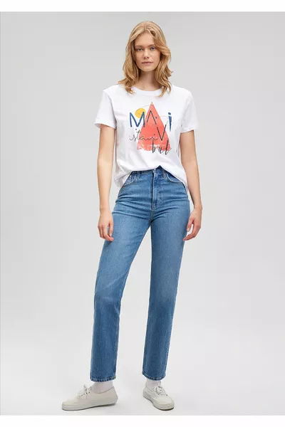 Бяла тениска Istanbul с триъгълна щампа Regular Fit / Нормална кройка 