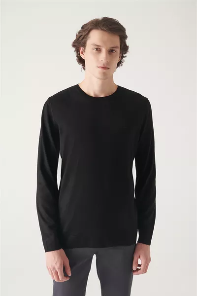 Maglione da uomo nero a girocollo in misto lana 