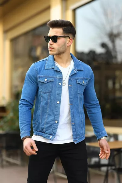 جاكيت جينز رجالي بقصة ضيقة