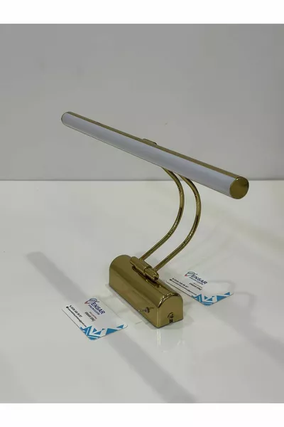 Applique murale de salle de bain avec miroir en cadre doré Cm, lumière jaune, en forme de flûte et de cygne, à LED, à piles