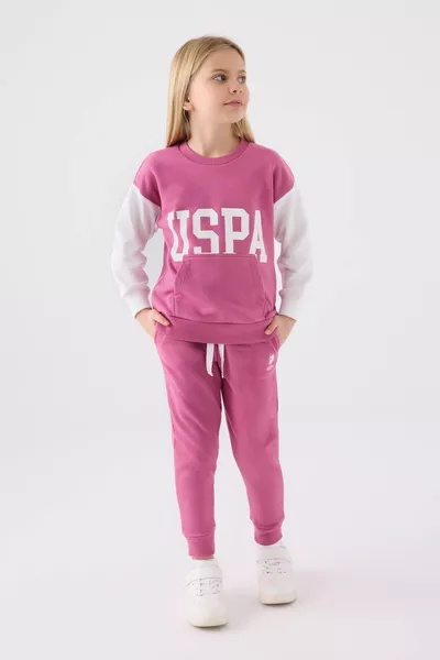 طقم رياضي للبنات باللون الوردي