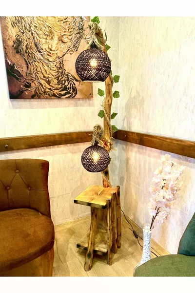 Настолна лампа тип дърво  см с две крушки, етажерка за книги, черна, топка, естествено дърво, осветление за ъгли