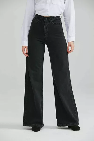 ميلانو اكسترا هاي A.C.A.I.P S.O.L.M.A.Z بنطلون جينز رث أسود بالازو (سوبر هاي غير باهت)